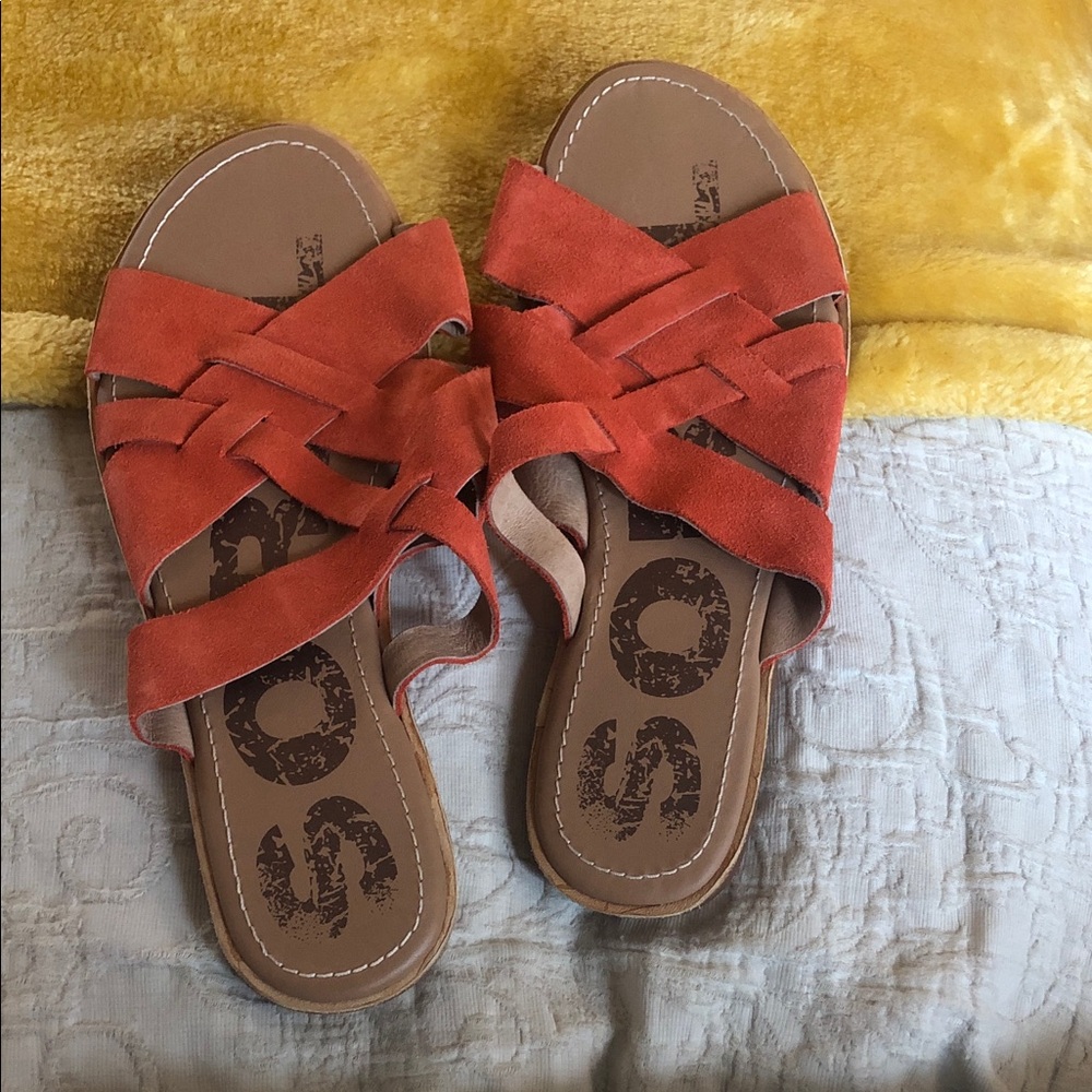 Sorel Women's Suede Orange Sandals
